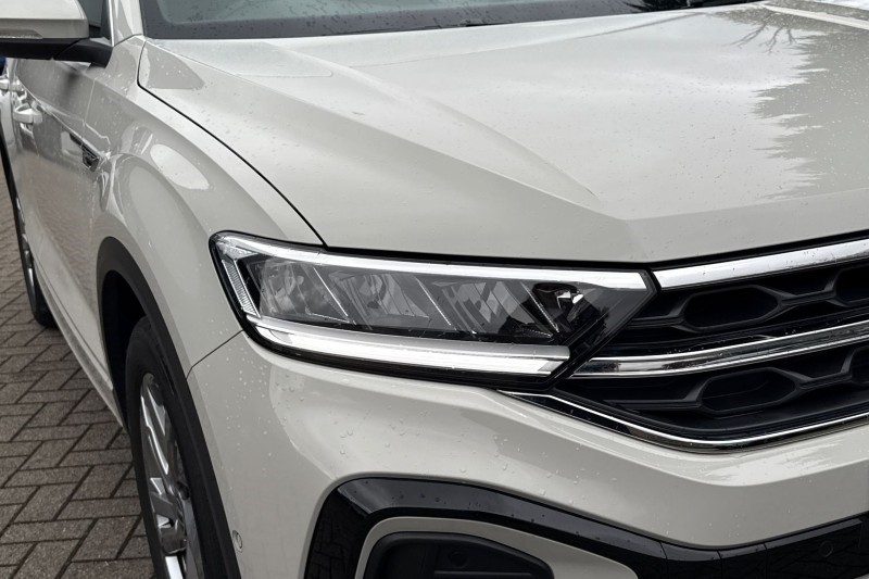 Used Volkswagen T-Roc 2023 for sale - 76982003: Photo 35