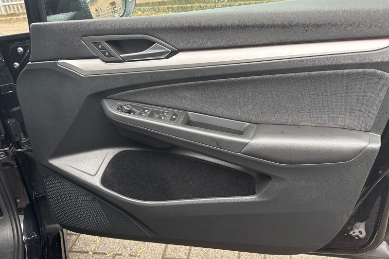 Used Volkswagen Golf 2023 for sale - 76981299: Photo 11