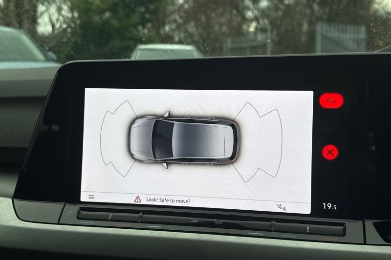 Used Volkswagen Golf 2023 for sale - 76981299: Photo 37