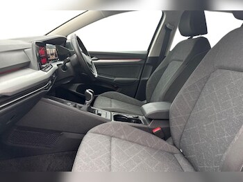 Used Volkswagen Golf 2023 for sale - 76981299: Photo