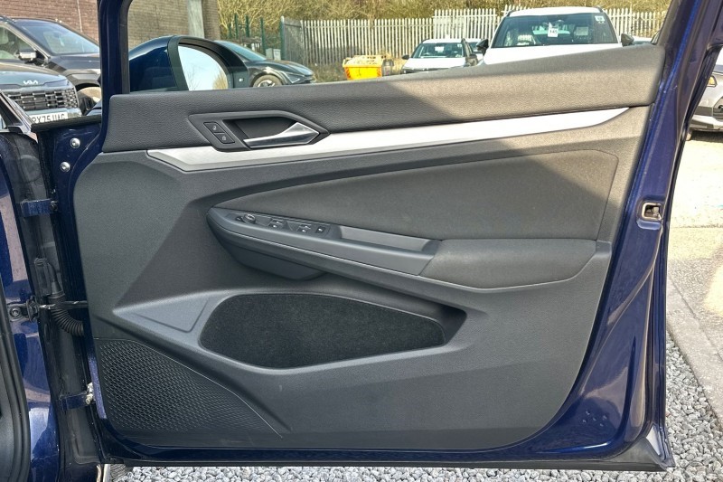 Used Volkswagen Golf 2022 for sale - 77973642: Photo 11