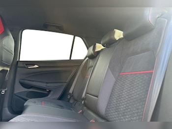 Used Volkswagen Golf 2022 for sale - 77353926: Photo