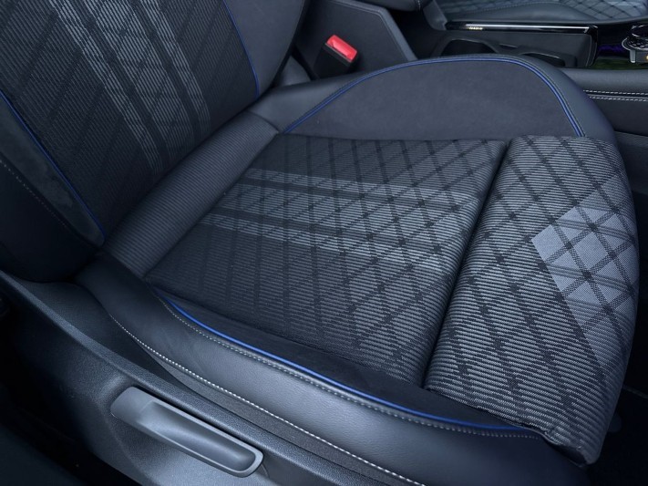 Used Volkswagen Touran 2025 for sale - 77033021: Photo 17