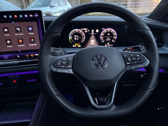 Used Volkswagen Touran 2025 for sale - 77033021: Photo 19