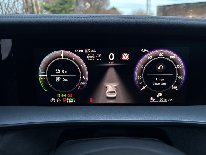 Used Volkswagen Touran 2025 for sale - 77033021: Photo 22