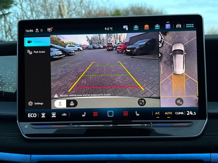 Used Volkswagen Touran 2025 for sale - 77033021: Photo 25