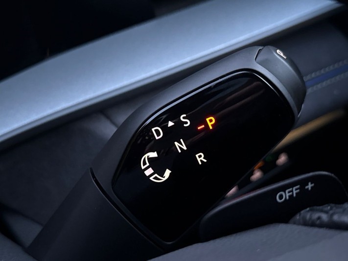 Used Volkswagen Touran 2025 for sale - 77033021: Photo 31