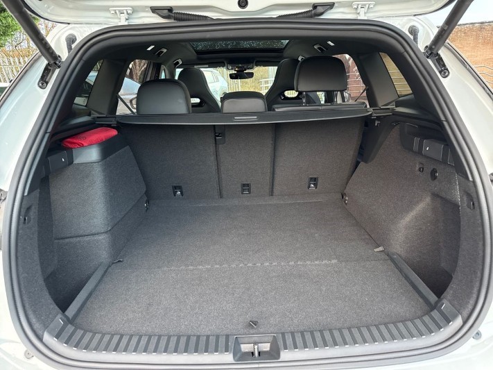 Used Volkswagen Touran 2025 for sale - 77033021: Photo 35