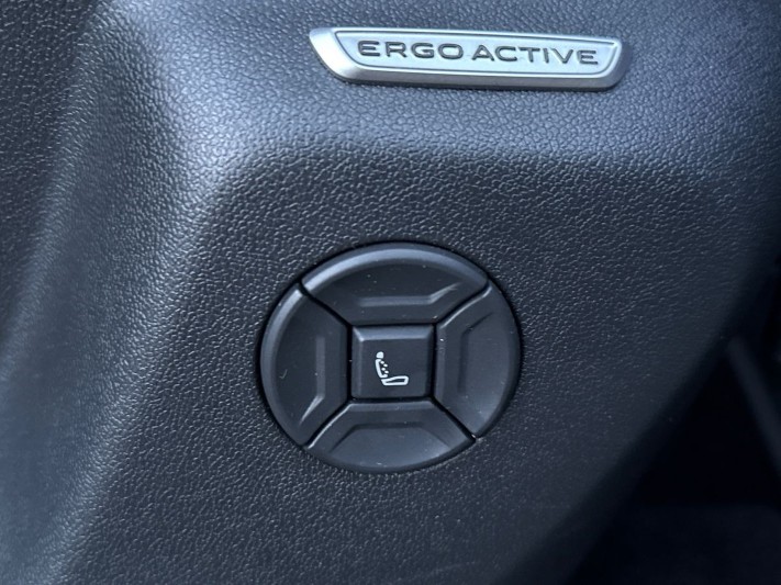 Used Volkswagen Touran 2025 for sale - 77033021: Photo 43