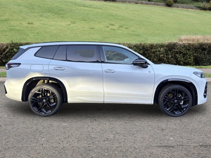 Used Volkswagen Touran 2025 for sale - 77033021: Photo 6