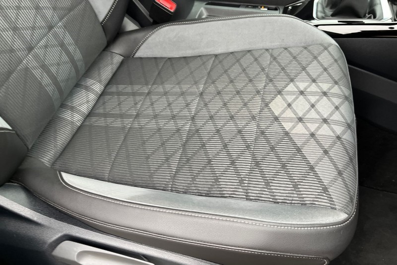 Used Volkswagen T-Roc 2022 for sale - 76981388: Photo 15