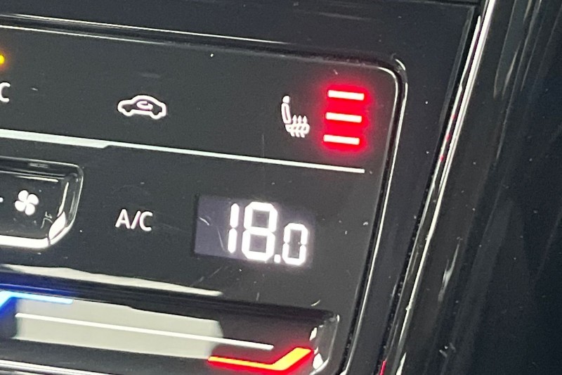 Used Volkswagen T-Roc 2022 for sale - 76981388: Photo 28