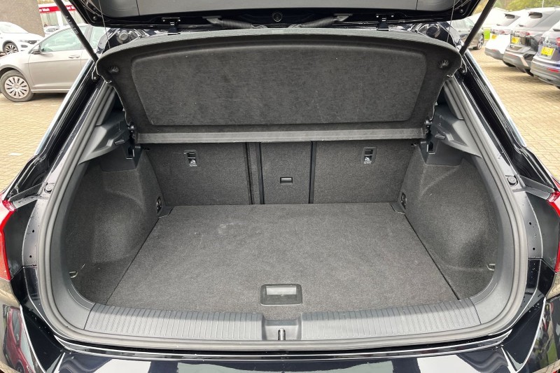 Used Volkswagen T-Roc 2022 for sale - 76981388: Photo 35