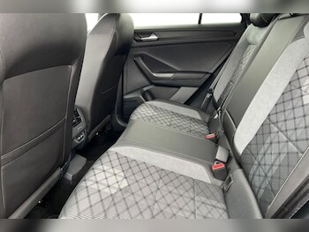 Used Volkswagen T-Roc 2022 for sale - 76981388: Photo