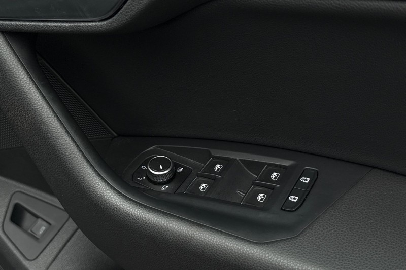 Used Volkswagen Touareg 2023 for sale - 77326437: Photo 14