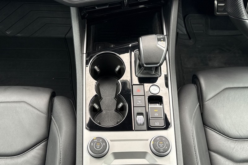 Used Volkswagen Touareg 2023 for sale - 77326437: Photo 31