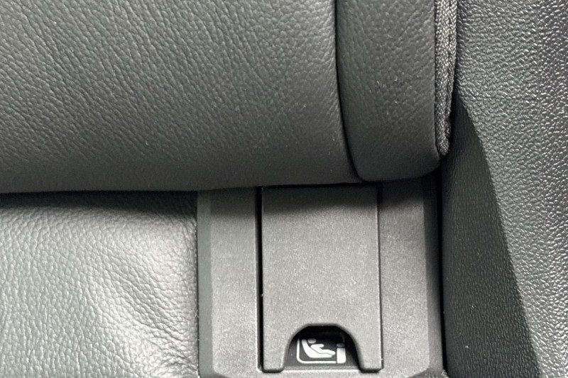 Used Volkswagen Touareg 2023 for sale - 77326437: Photo 32