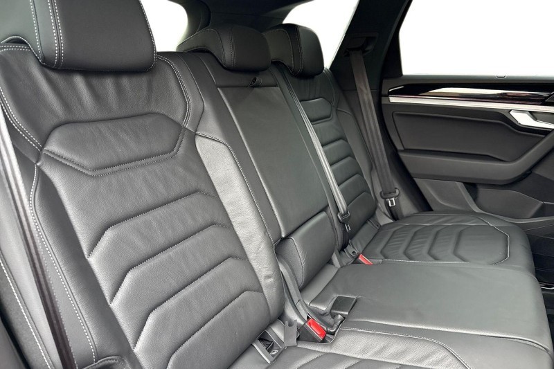 Used Volkswagen Touareg 2023 for sale - 77326437: Photo 4