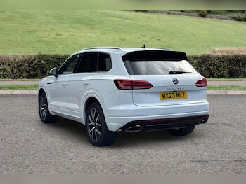 Used Volkswagen Touareg 2023 for sale - 78298910: Photo