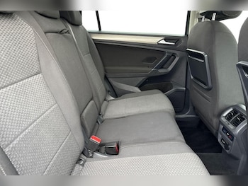 Used Volkswagen Tiguan Allspace 2020 for sale - 76982308: Photo