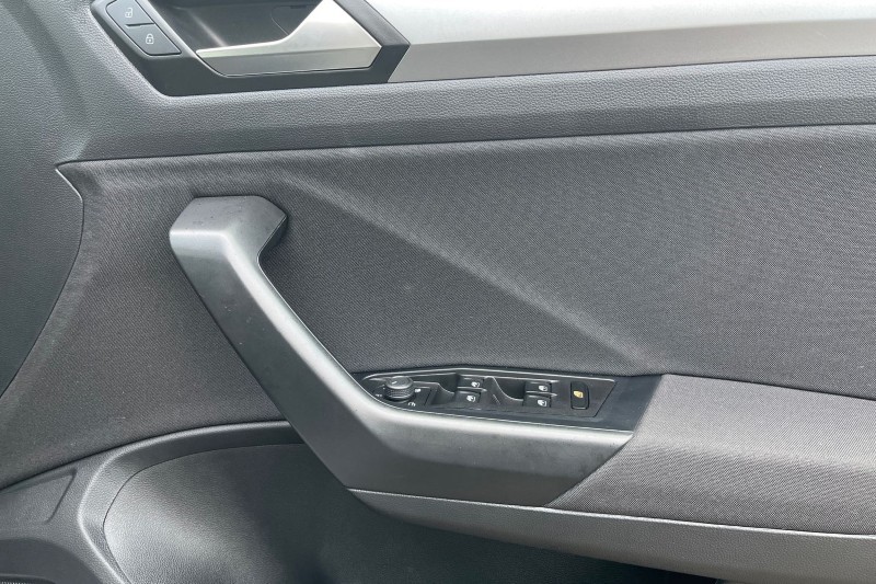 Used Volkswagen T-Roc 2024 for sale - 76981420: Photo 11