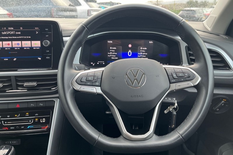 Used Volkswagen T-Roc 2024 for sale - 76981420: Photo 17