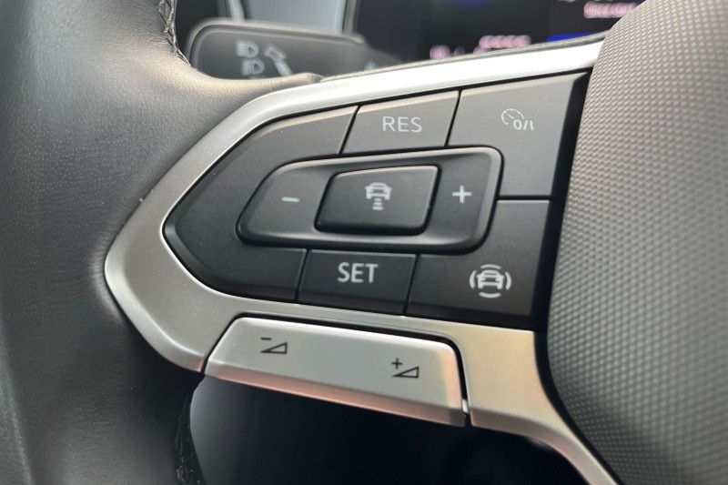 Used Volkswagen T-Roc 2024 for sale - 76981420: Photo 18