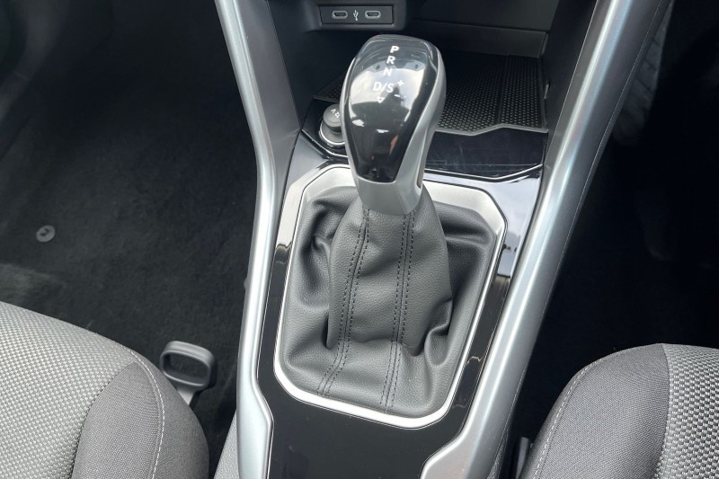 Used Volkswagen T-Roc 2024 for sale - 76981420: Photo 27