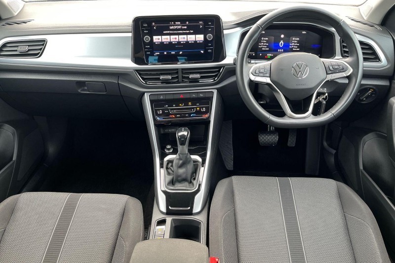 Used Volkswagen T-Roc 2024 for sale - 76981420: Photo 9