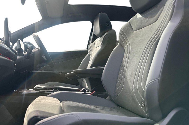 Used Volkswagen ID.4 2025 for sale - 78199152: Photo 4