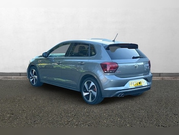 Used Volkswagen Polo 2020 for sale - 76981997: Photo