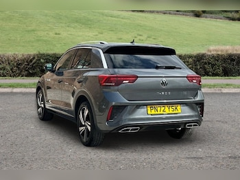 Used Volkswagen T-Roc 2022 for sale - 78411976: Photo