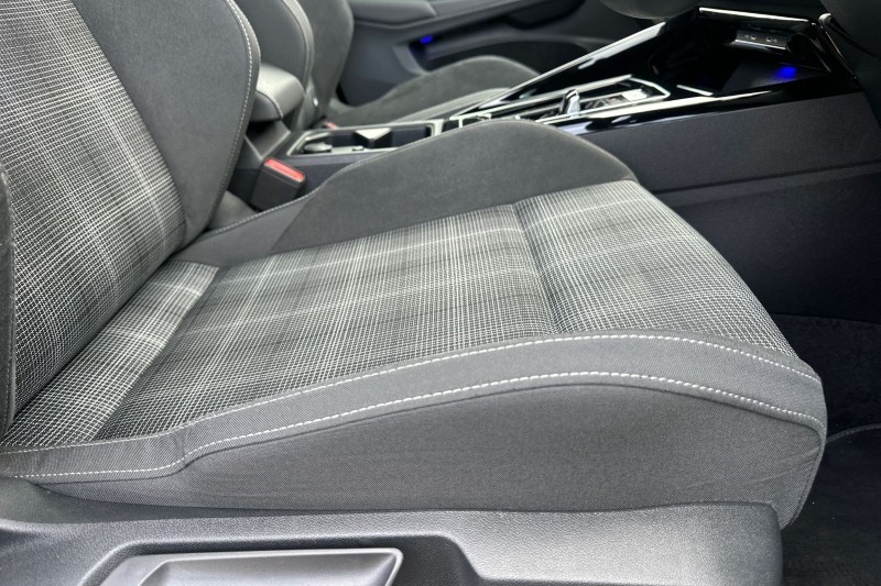 Used Volkswagen Golf 2024 for sale - 77877726: Photo 15