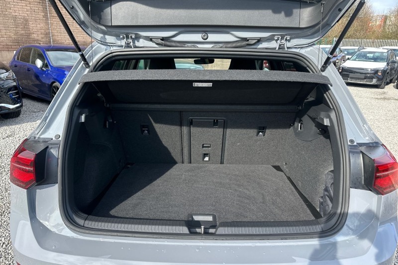 Used Volkswagen Golf 2024 for sale - 77877726: Photo 32