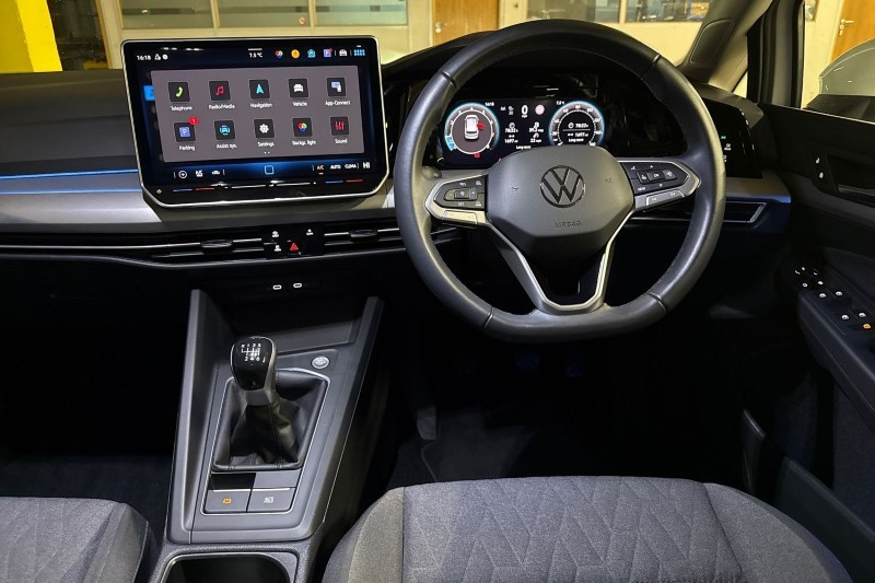 Used Volkswagen Golf 2025 for sale - 76982511: Photo 21