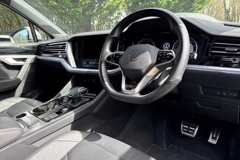 Used Volkswagen Touareg 2023 for sale - 78014750: Photo 10