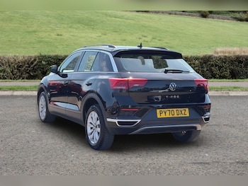 Used Volkswagen T-Roc 2020 for sale - 79491497: Photo