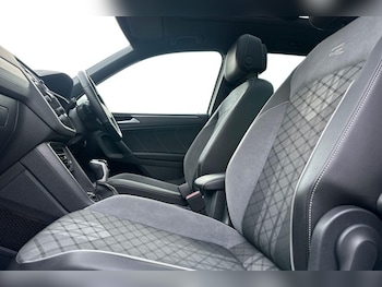 Used Volkswagen Tiguan 2023 for sale - 77545426: Photo