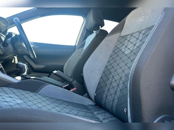 Used Volkswagen Taigo 2024 for sale - 78424102: Photo