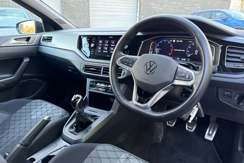 Used Volkswagen Polo 2024 for sale - 76982472: Photo 10