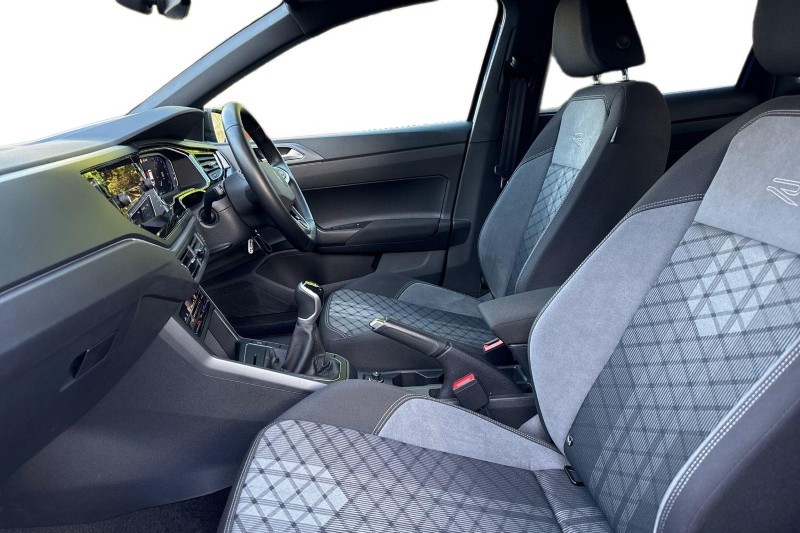 Used Volkswagen Polo 2024 for sale - 76982472: Photo 3