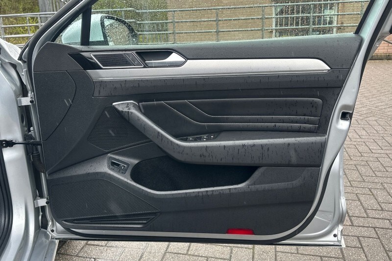 Used Volkswagen Passat 2019 for sale - 78179973: Photo 12