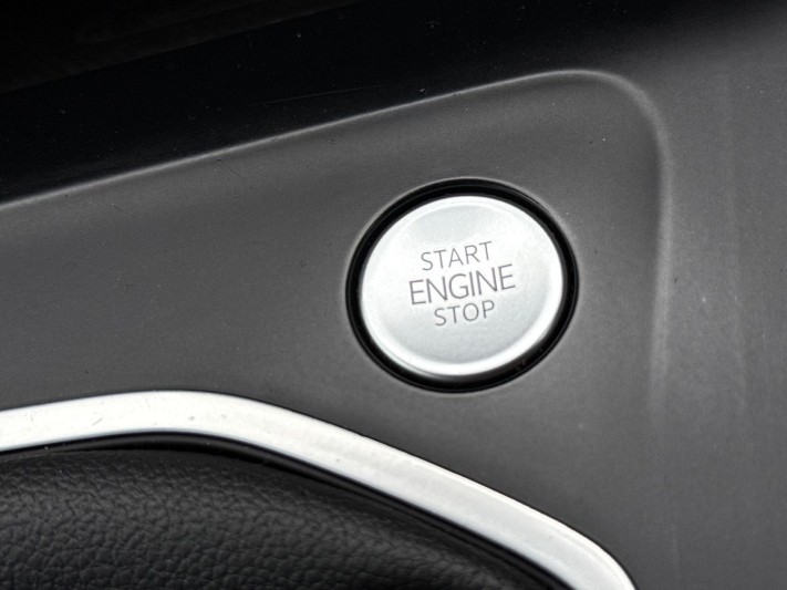 Used Volkswagen Golf 2022 for sale - 78108848: Photo 40