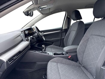 Used Volkswagen Golf 2022 for sale - 78108848: Photo