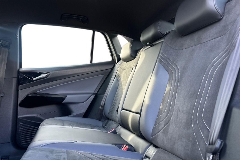 Used Volkswagen ID.4 2022 for sale - 77888356: Photo 4