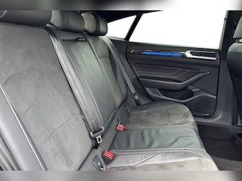 Used Volkswagen Arteon 2022 for sale - 76982386: Photo