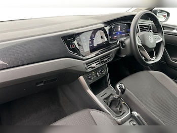 Used Volkswagen Polo 2022 for sale - 79542950: Photo