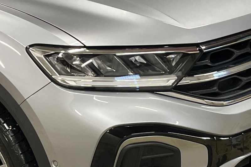 Used Volkswagen T-Roc 2023 for sale - 76981507: Photo 39