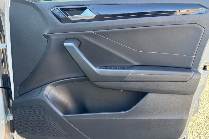 Used Volkswagen T-Roc 2025 for sale - 77732703: Photo 11