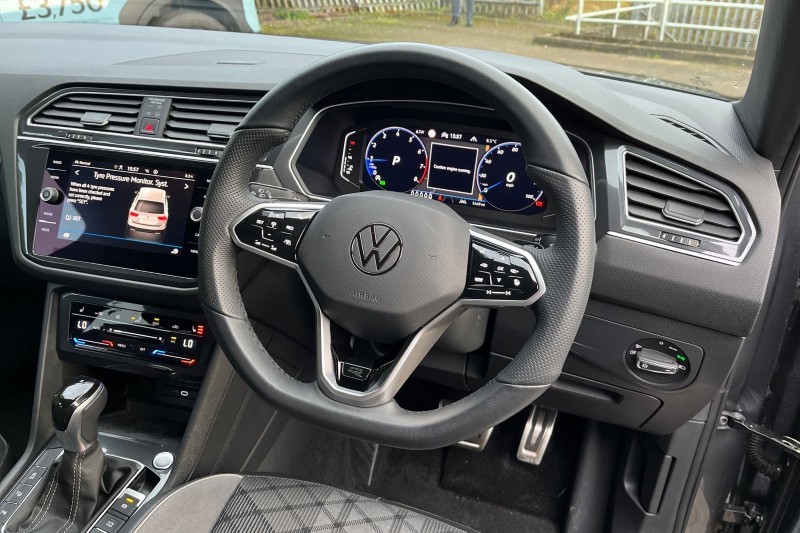 Used Volkswagen Tiguan Allspace 2025 for sale - 76980839: Photo 10